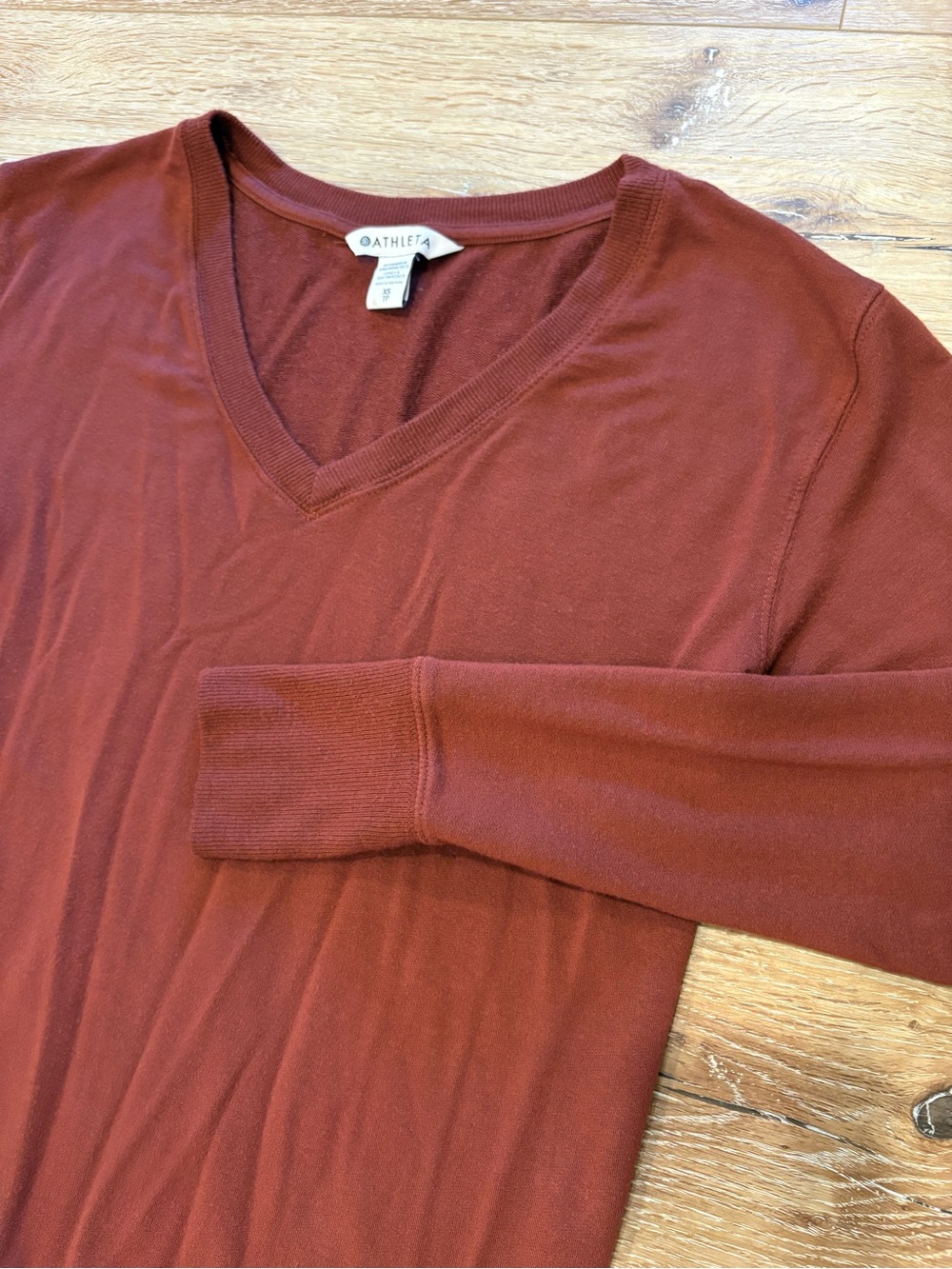 Athleta Women's Soft V-Neck Sweater in Rust-XS
